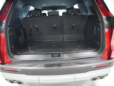 New 2026 Chevrolet Traverse LT w/ LPO, Floor Liner Package FWD image 27