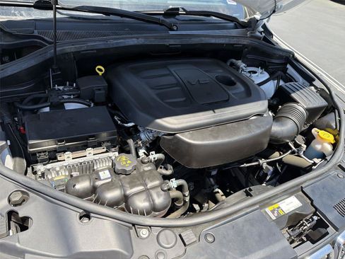 Used 2021 Jeep Grand Cherokee Laredo RWD image 10