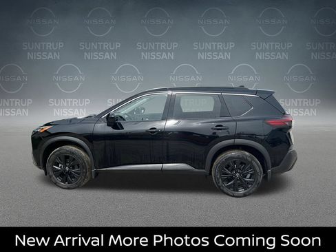 Certified 2023 Nissan Rogue SV w/ SV Premium B Package AWD/4WD image 3