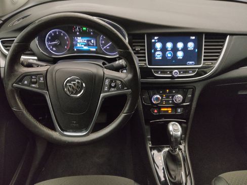 Used 2018 Buick Encore Preferred image 22