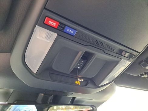 New 2026 Subaru Forester Premium image 17