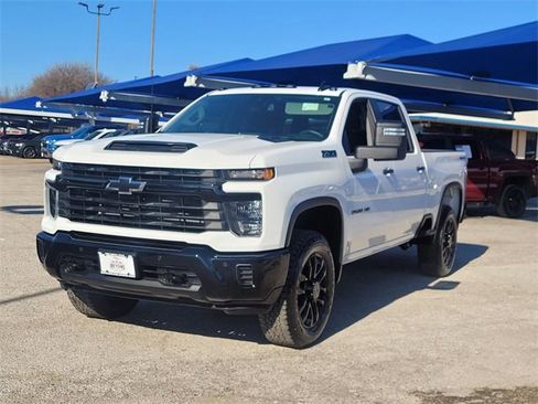 Used 2025 Chevrolet Silverado 2500 Custom w/ Custom Value Package image 1