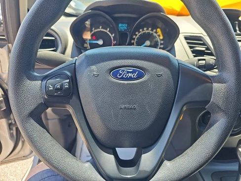 Used 2016 Ford Fiesta S FWD image 13