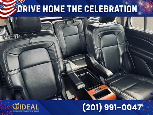 Used 2020 Lincoln Aviator Reserve w/ Equipment Group 201A AWD/4WD image 12