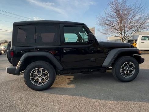 New 2026 Jeep Wrangler Sport AWD/4WD image 9