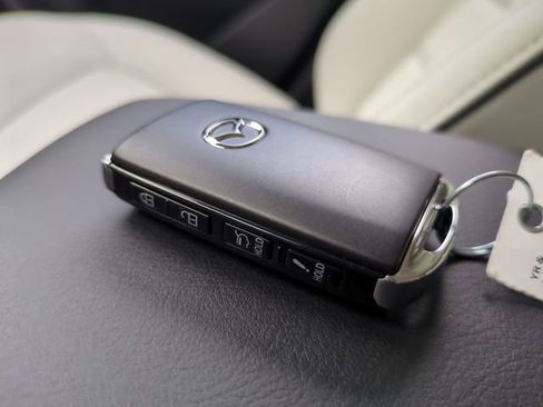 New 2025 MAZDA CX-5 AWD 2.5 S w/ Preferred Package image 28