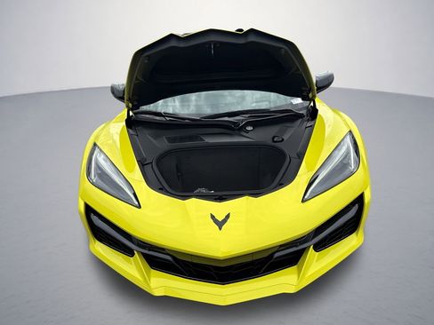 Used 2024 Chevrolet Corvette Z06 w/ Stealth Interior Trim Package RWD image 28