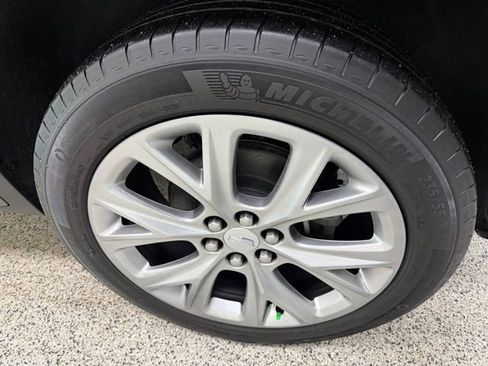 Used 2021 Cadillac XT5 Sportv w/ LPO, Floor Liner Package image 8