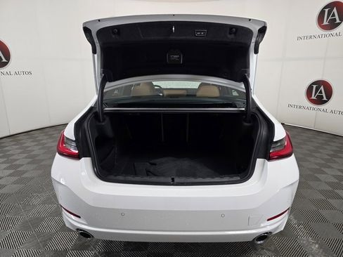 Used 2025 BMW 330i xDrive Sedan w/ Premium Package image 8