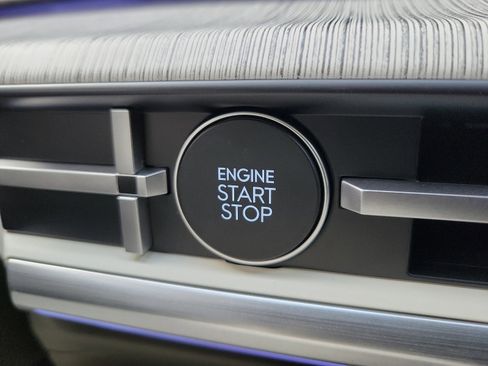 Used 2024 Hyundai Santa Fe Calligraphy image 18