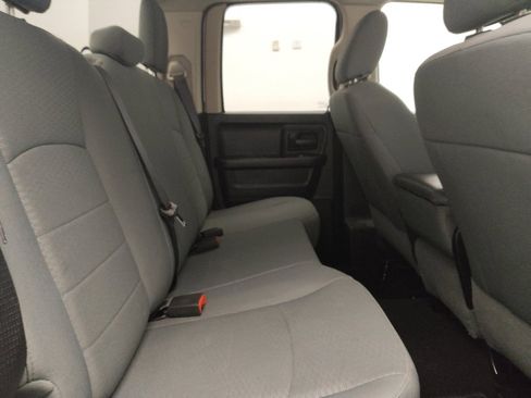 Used 2017 RAM 1500 Express image 19