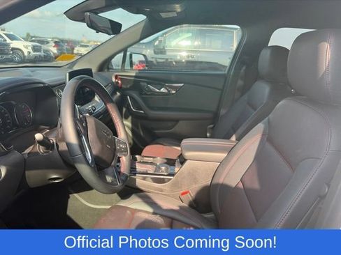 Used 2024 Chevrolet Blazer RS w/ Driver Confidence II Package FWD image 3