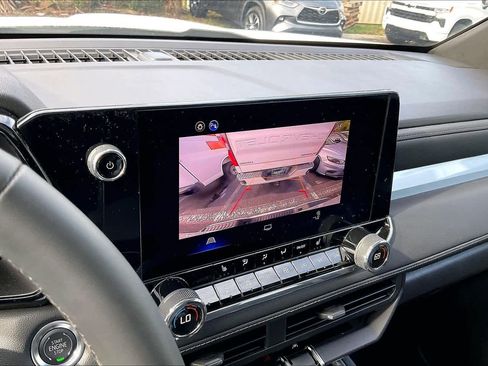 Certified 2025 Chevrolet Colorado LT image 20