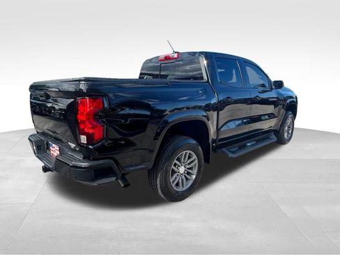 Used 2023 Chevrolet Colorado LT w/ LT Convenience Package image 4