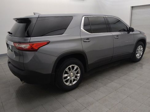Used 2020 Chevrolet Traverse LS FWD image 10