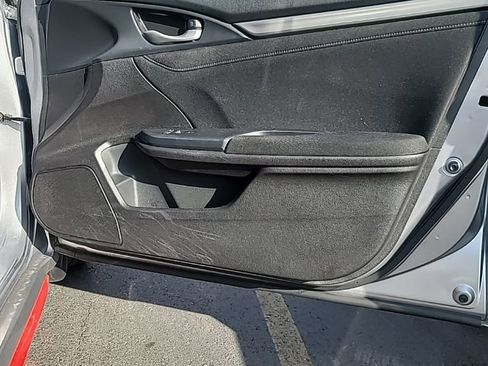 Used 2019 Honda Civic EX image 11