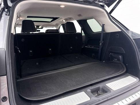 Used 2023 INFINITI QX60 Luxe w/ Performance Audio Package FWD image 38
