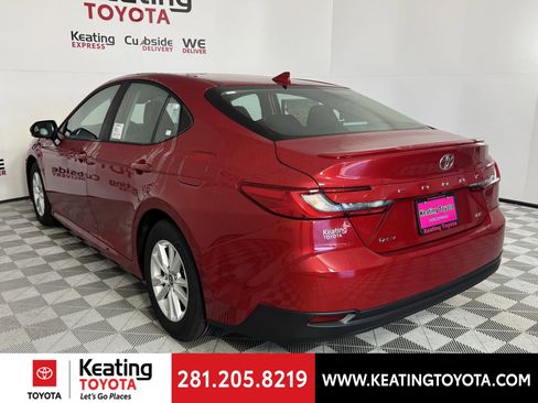 New 2026 Toyota Camry LE image 10