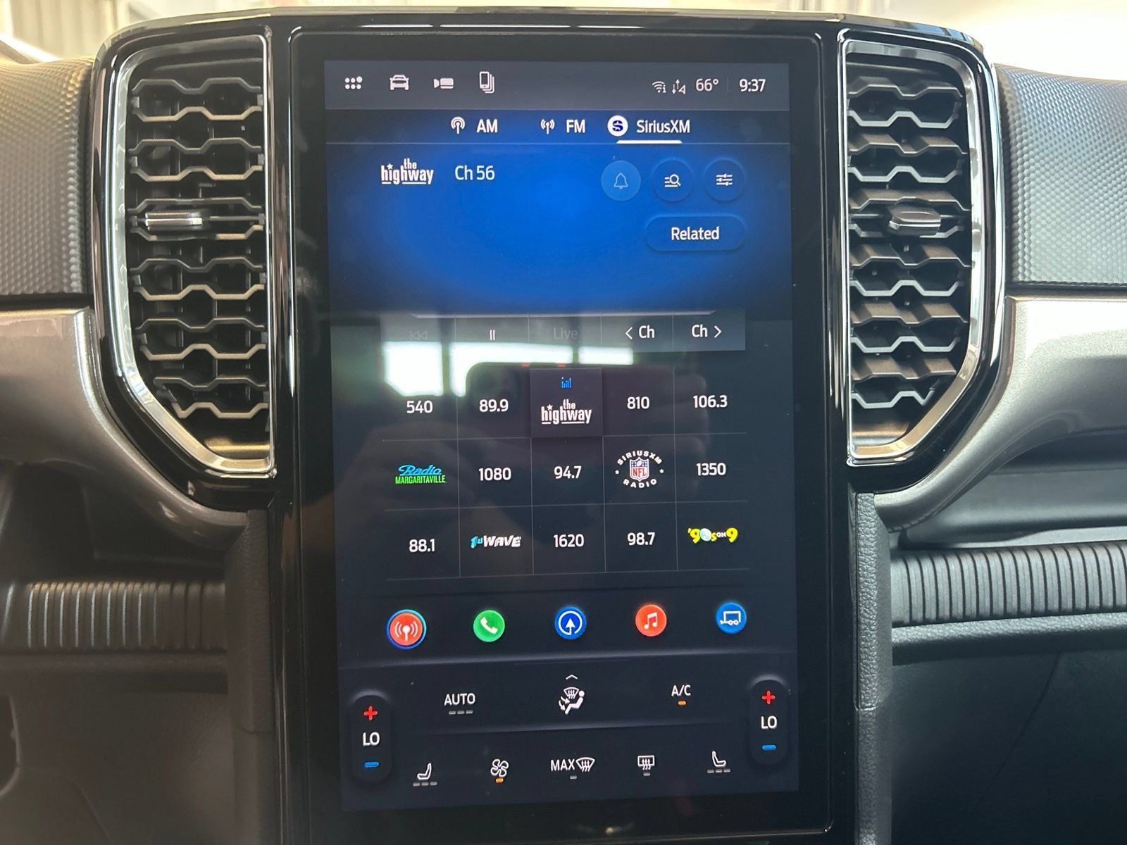 New 2026 Ford Ranger XLT w/ Equipment Group 301A High AWD/4WD image 28