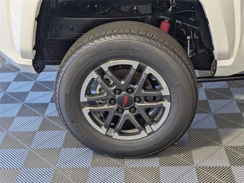 New 2025 Toyota Tacoma TRD Sport image 7