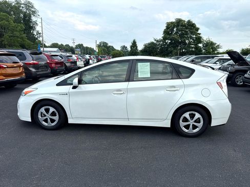 Used 2015 Toyota Prius Persona Series image 3