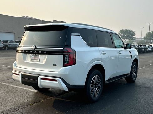 New 2026 Nissan Armada SL w/ Captain's Chari Seat Package AWD/4WD image 4