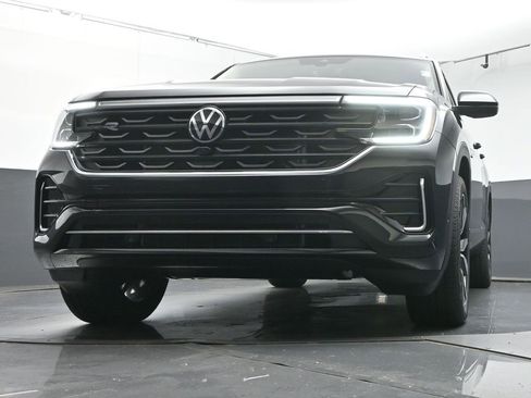 New 2025 Volkswagen Atlas SEL Premium R-Line image 35