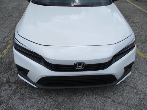 Used 2022 Honda Civic Sport image 22