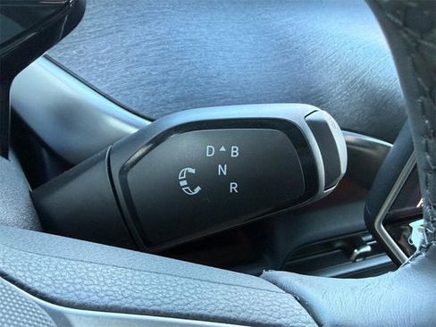 New 2025 Volkswagen ID. Buzz Pro S Plus image 12