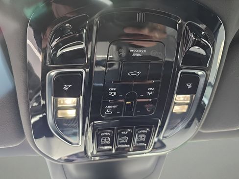 New 2025 Maserati Grecale Modena AWD/4WD image 33