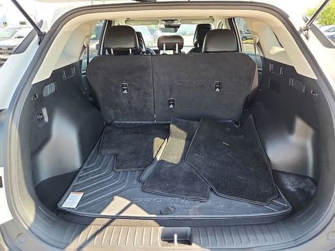 Used 2024 Kia Sportage EX FWD image 29