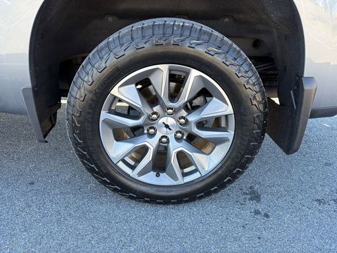 Used 2020 Chevrolet Silverado 1500 RST image 13