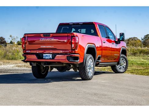 Used 2023 GMC Sierra 3500 Denali image 15