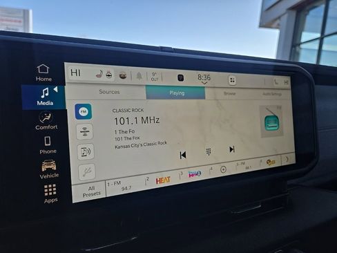 Used 2024 Jeep Wrangler Sport S image 48