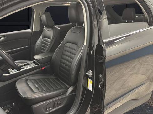 Used 2024 Ford Edge SEL w/ Convenience Package AWD/4WD image 9