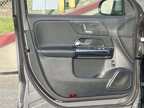 Used 2021 Mercedes-Benz GLA 250 GLA 250 image 21