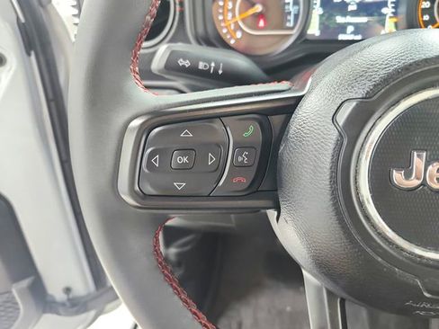 Used 2024 Jeep Wrangler Unlimited Rubicon AWD/4WD image 23