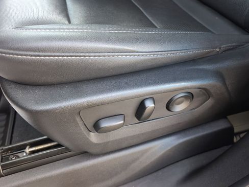 Used 2022 Chevrolet Silverado 1500 LTZ w/ LTZ Premium Package image 16