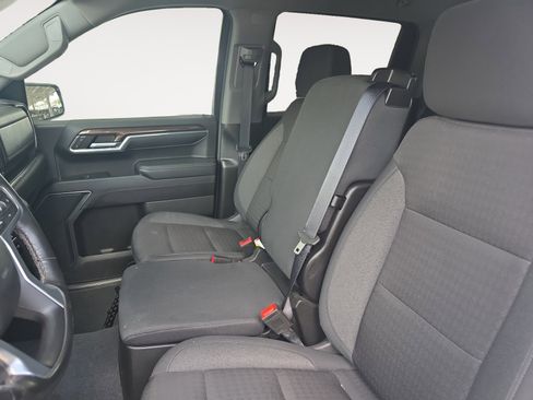 Used 2024 Chevrolet Silverado 1500 LT AWD/4WD image 21