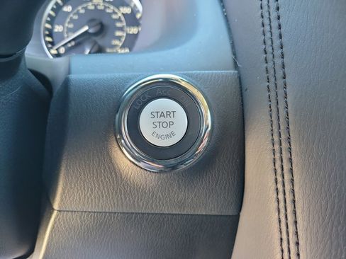 Used 2023 Nissan Armada SL image 21