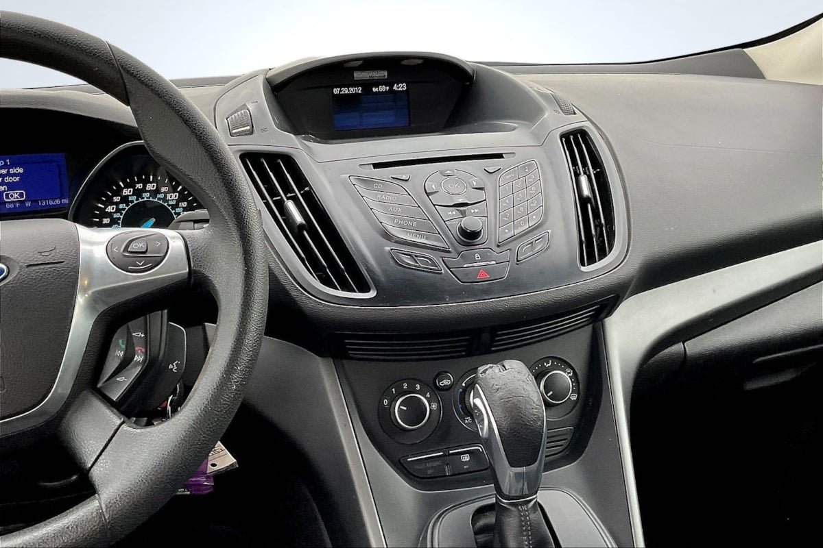 Used 2013 Ford Escape S FWD image 6