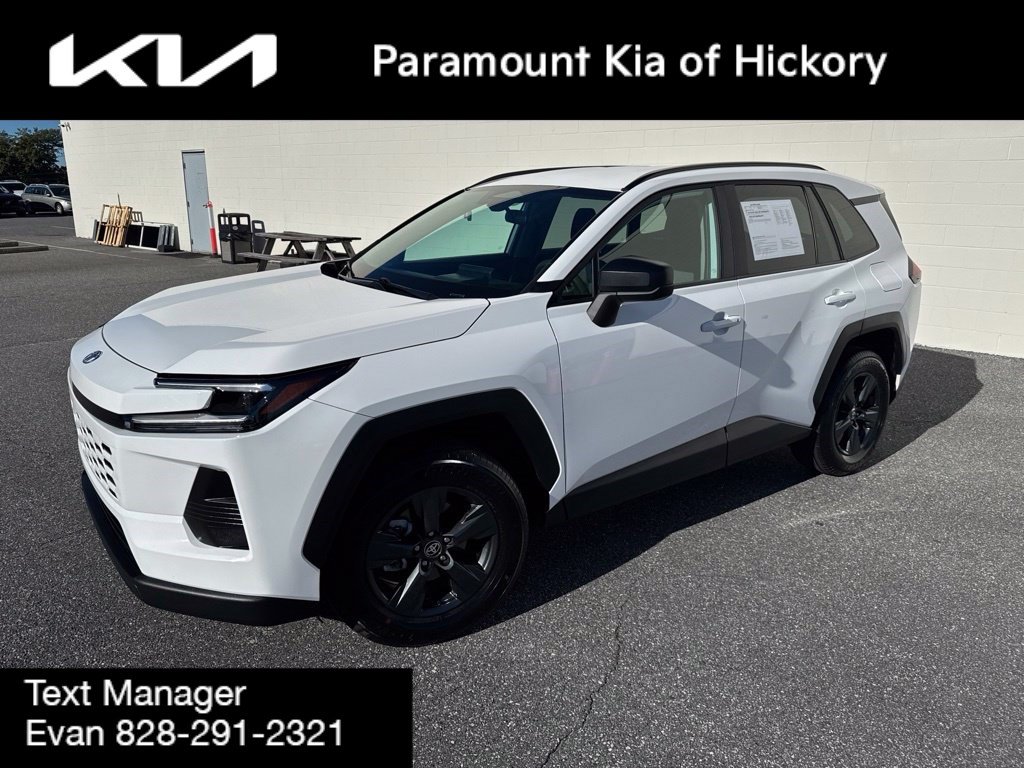 Used 2026 Toyota RAV4 LE AWD/4WD image 1