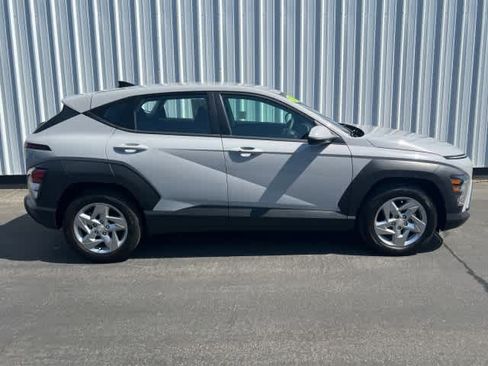Used 2026 Hyundai Kona SE FWD image 7