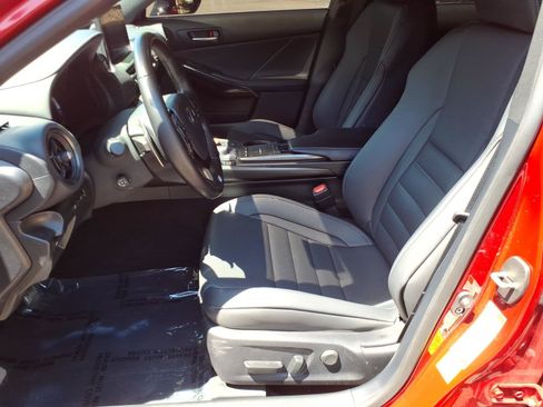 Used 2023 Lexus IS 350 F Sport w/ Memory Package RWD image 13