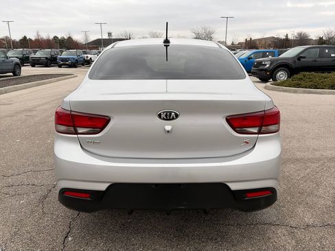 Used 2018 Kia Rio S image 6