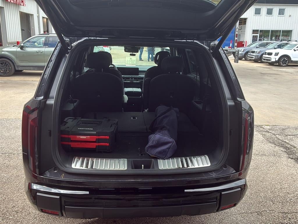 Used 2027 Kia Telluride SX Prestige X-Line AWD/4WD image 4