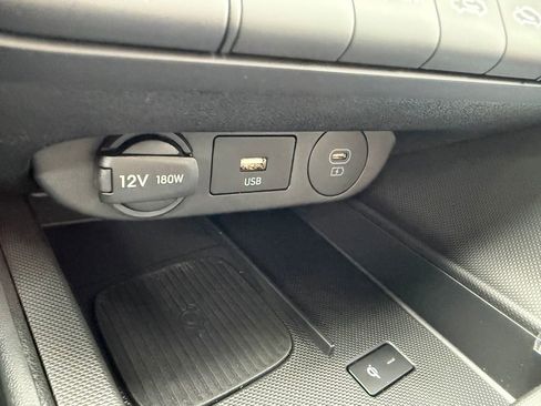 New 2026 Hyundai Elantra Limited FWD image 29