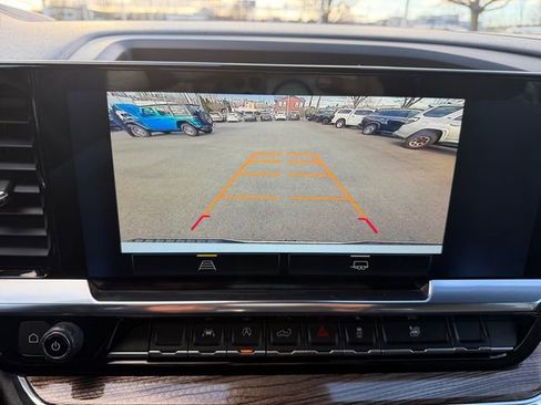 Used 2025 Chevrolet Silverado 1500 LT w/ Protection Package image 21