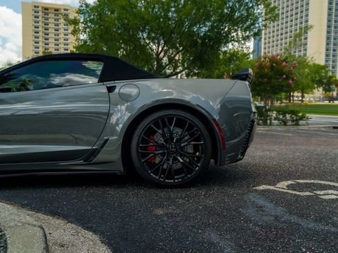 Used 2016 Chevrolet Corvette Z06 w/ 3LZ Preferred Equipment Group RWD image 17