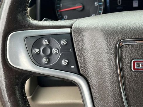 Used 2019 GMC Yukon XL SLT w/ Open Road Package image 29